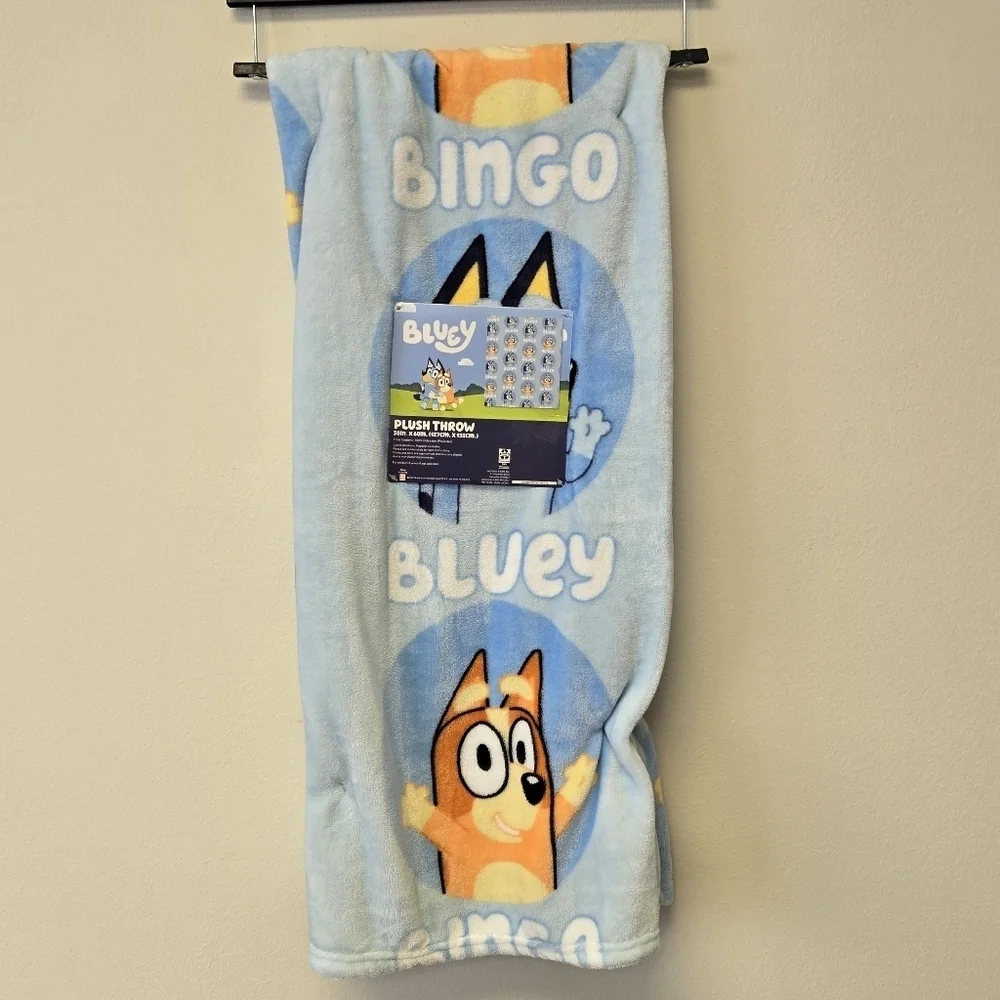Bluey and Bingo Plush Throw Blanket
